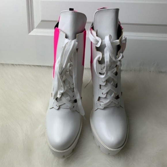 Barbie Tings Cape Robbin Platform Booties - Picture 4 of 8